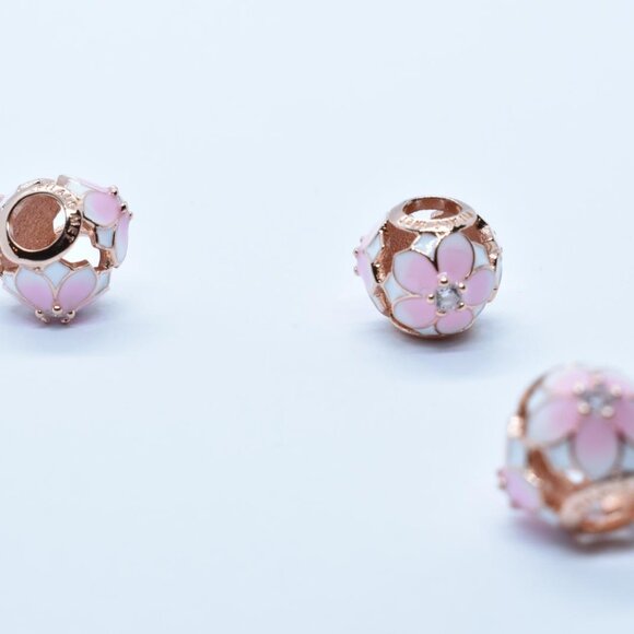 Authentic Pandora Rose Gold Flower Charm with  Clear CZ #51 - Picture 3 of 5